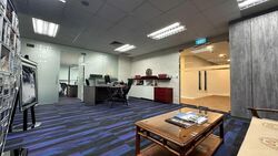 111 Somerset (D9), Office #567443511